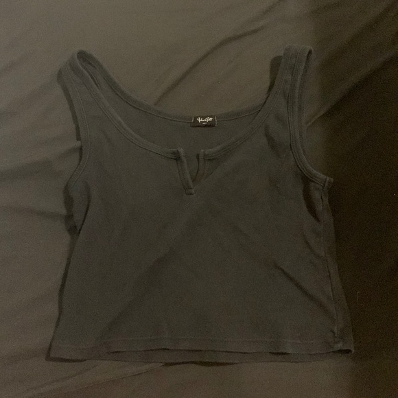 brandy melville tank